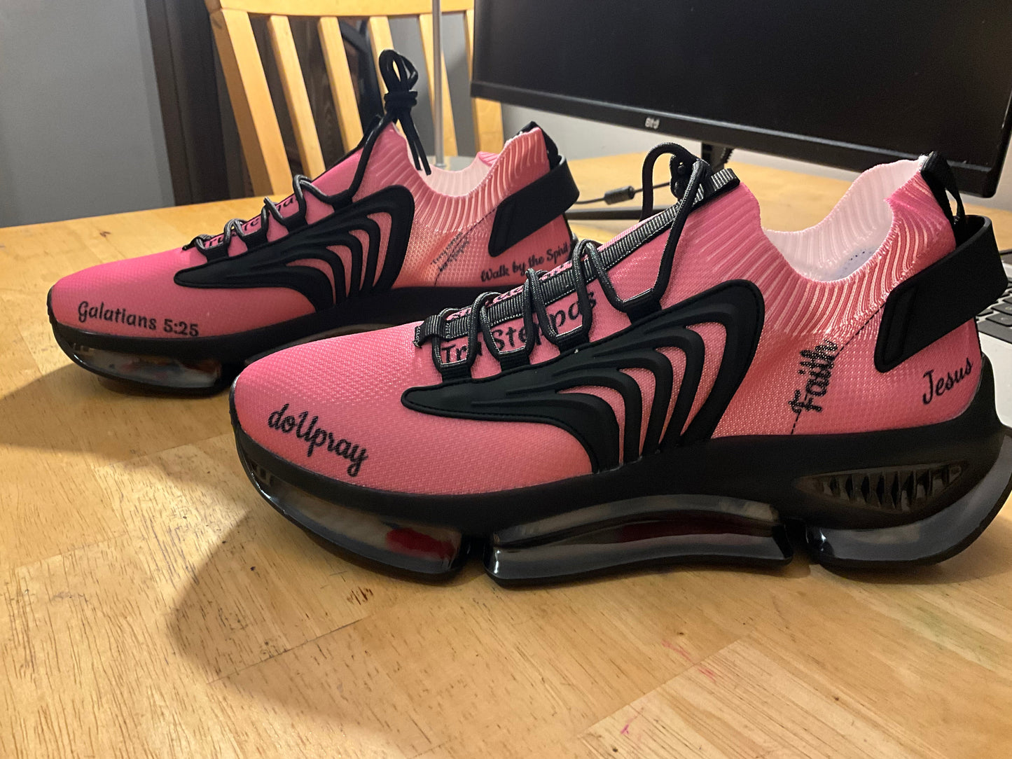 Tru'Steppas sneakers (pink) Printify